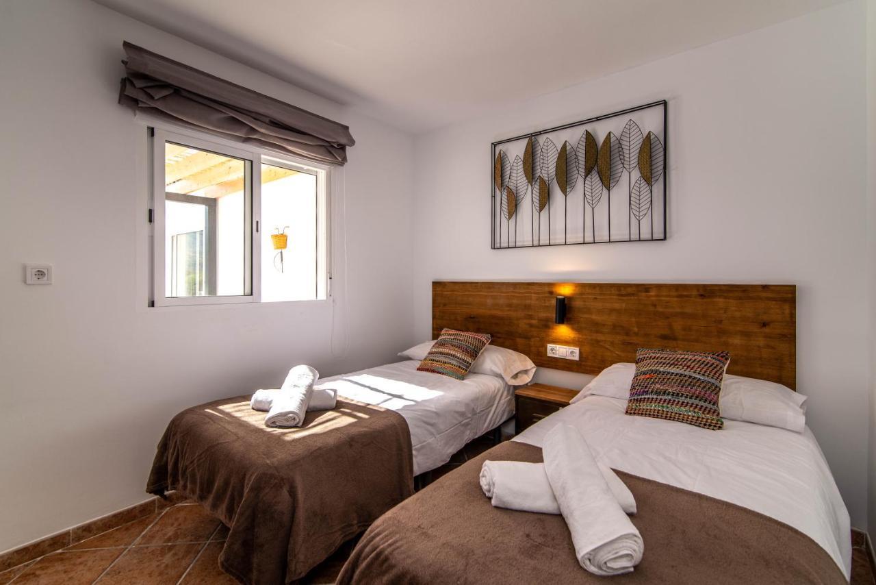 Palm Tree Villa - 5Bdr Paradise Pool / Chill Out Beds Torremolinos Exterior photo