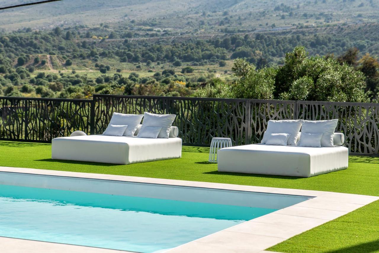 Palm Tree Villa - 5Bdr Paradise Pool / Chill Out Beds Torremolinos Exterior photo